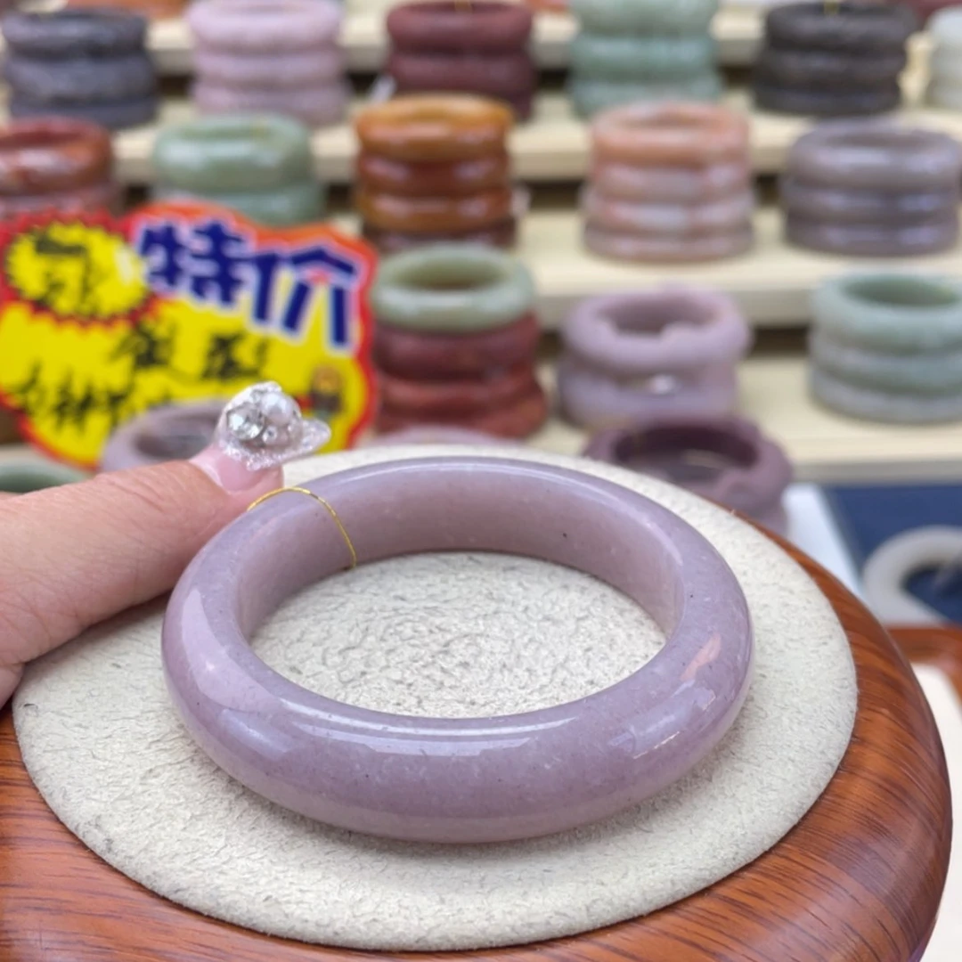 【闪购商品】石英质玉手镯未镶嵌先****气