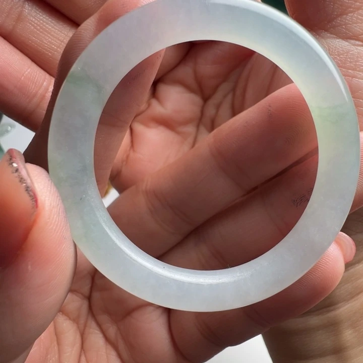 定制翡翠未镶嵌包工