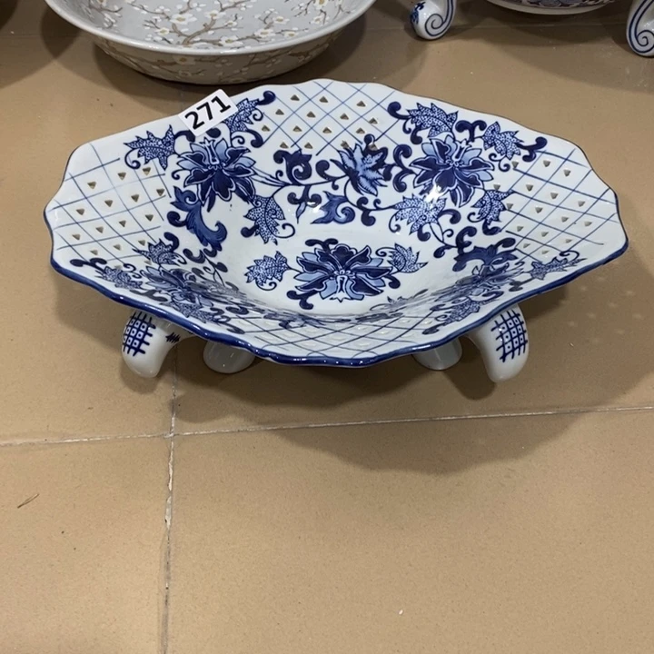 【闪购商品】摆件杜***?陶瓷四足果盘摆件，一对