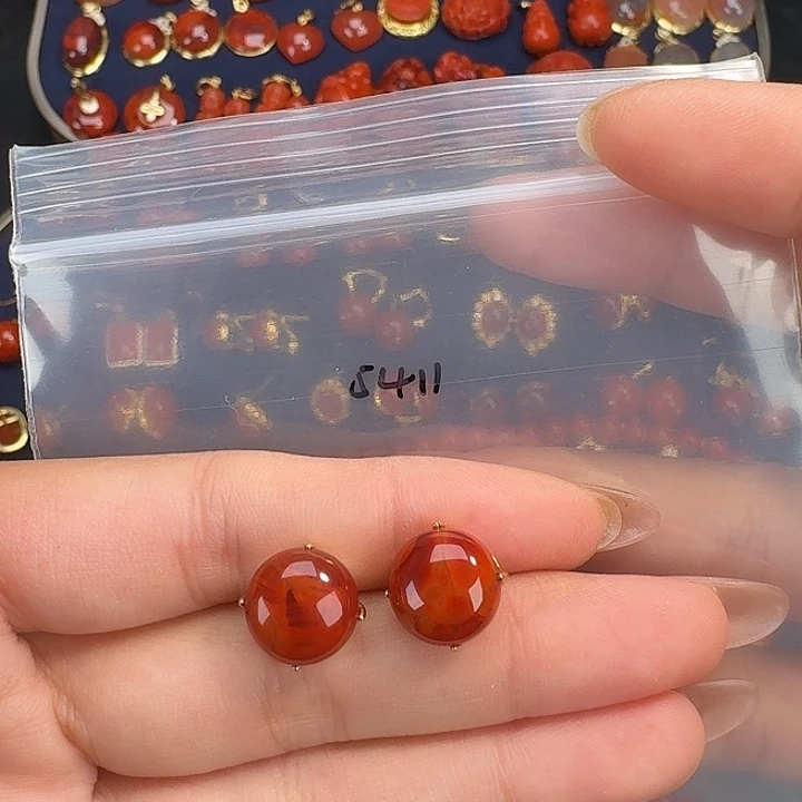 南红玛瑙银S925镶嵌耳饰