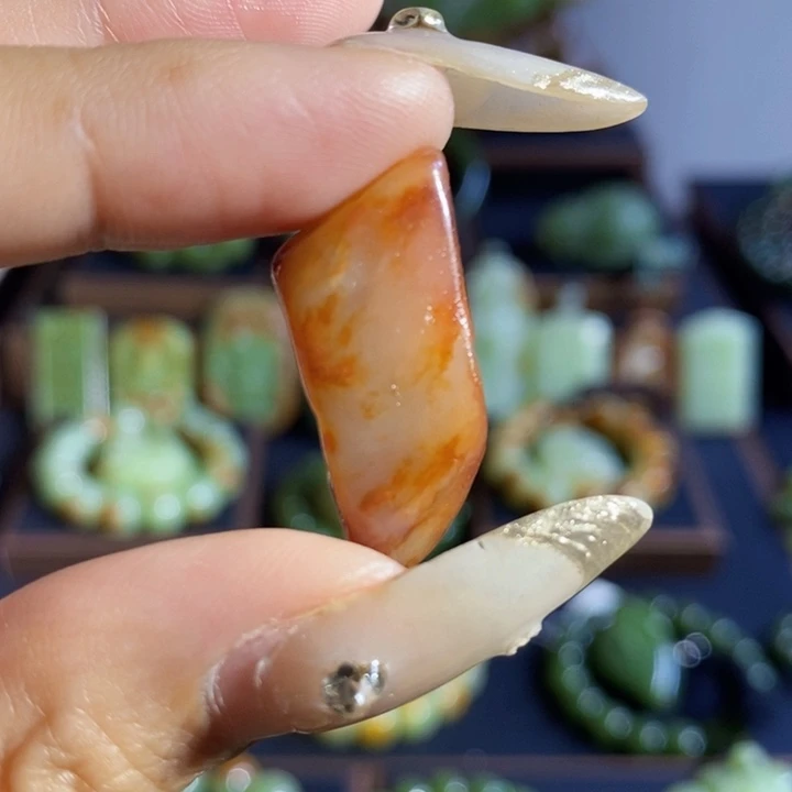 和田玉未镶嵌吊坠(不含链)