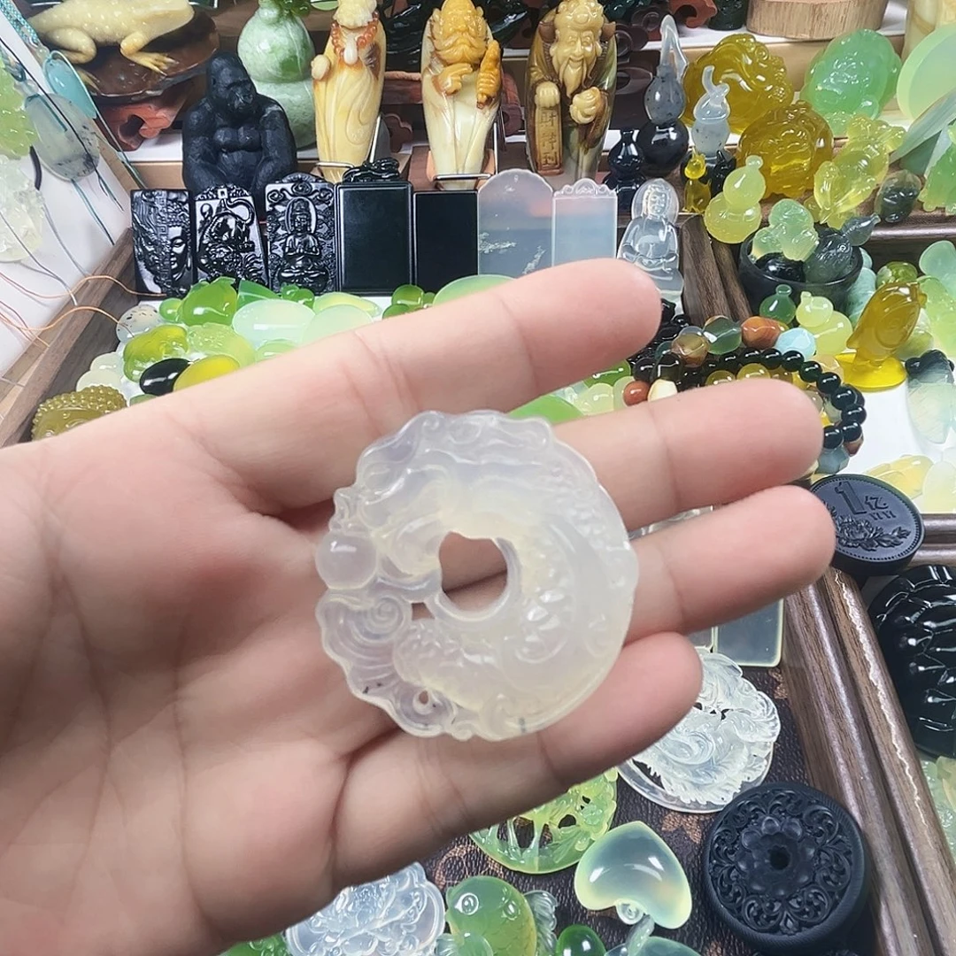 岫玉未镶嵌吊坠(不含链)