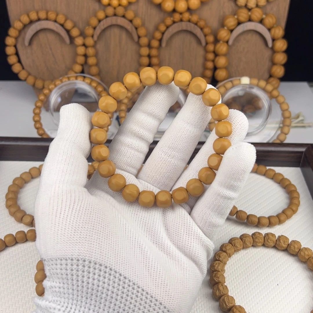 吊坠猴头核桃亮面六方9+mm全品无暇