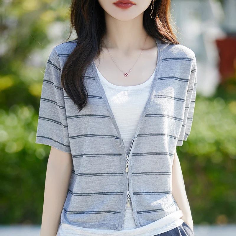 2025新款女装夏季时尚宽松条纹假两件针织衫正肩显瘦开衫T恤上衣
