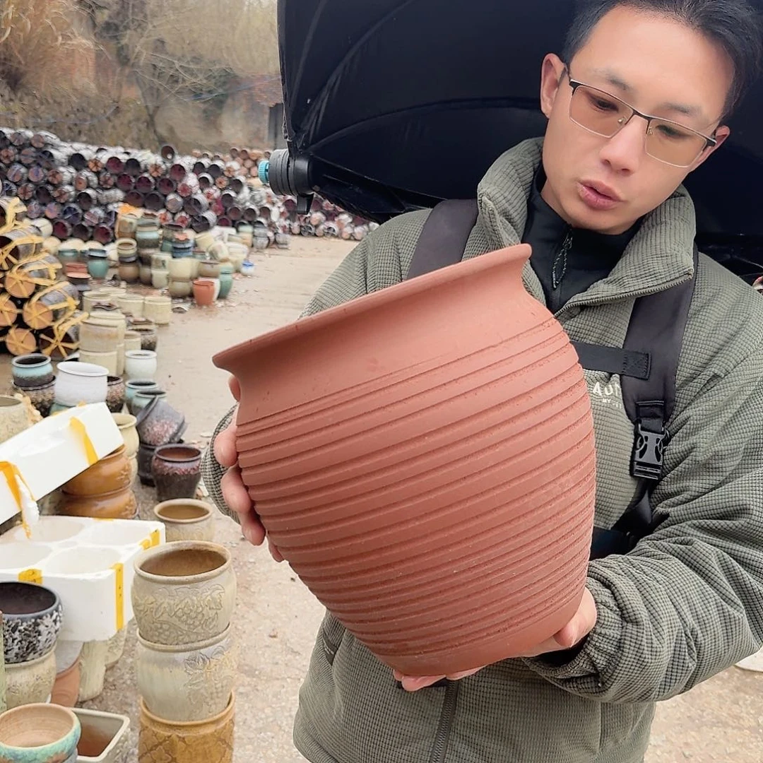 紫砂花盆口25高25（一个红陶大号