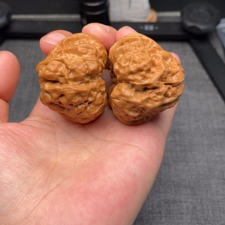 文玩核桃把件三角蛙45