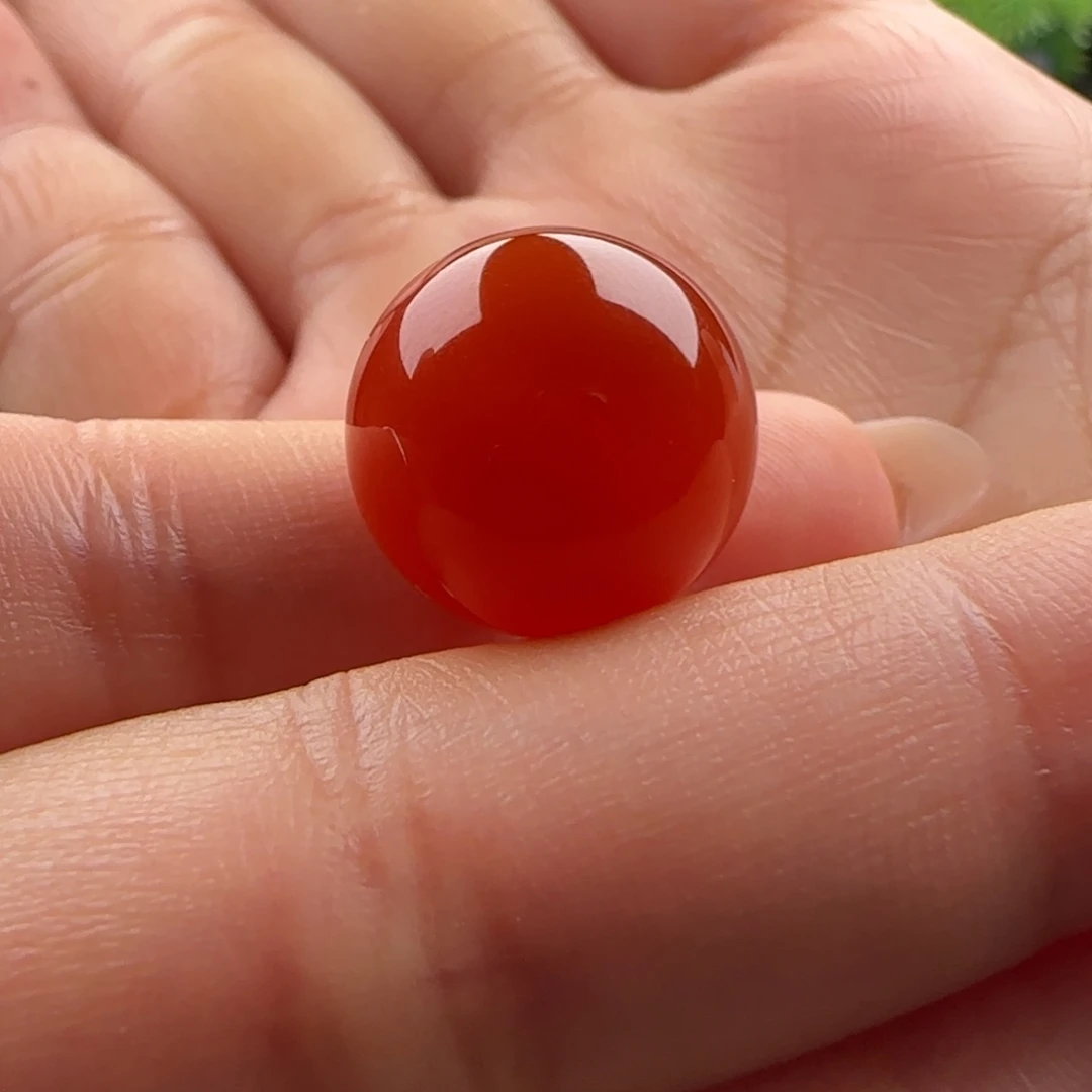 南红玛瑙未镶嵌圆珠15.4，柿子红
