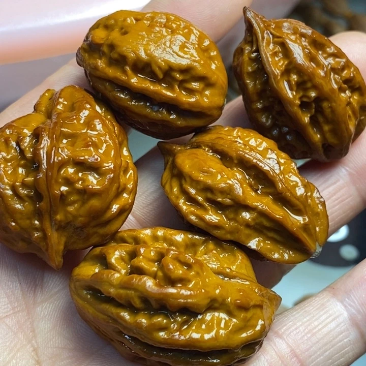 文玩核桃吊坠娜姐22
