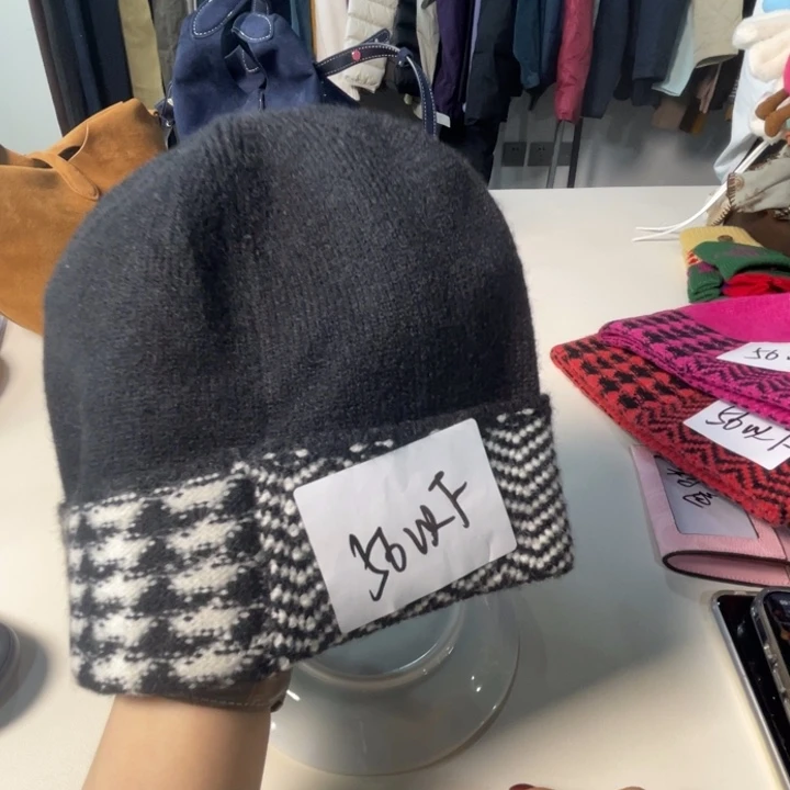 瓷片78。。。。。。。。。。。