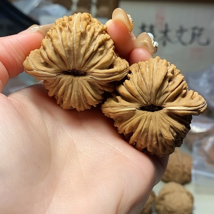 吊坠文玩核桃46四座楼