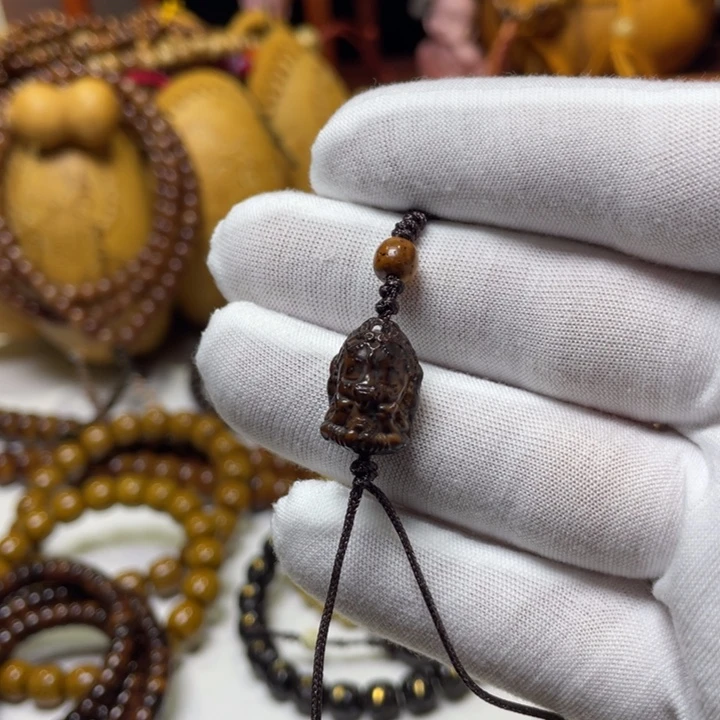 手串星月菩提雕刻宝宝佛