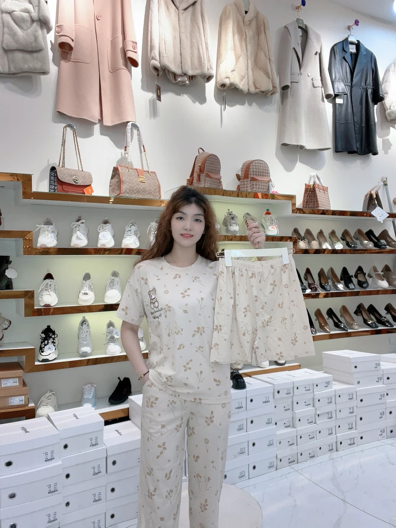 333  可爱小熊印花三件套家居服
