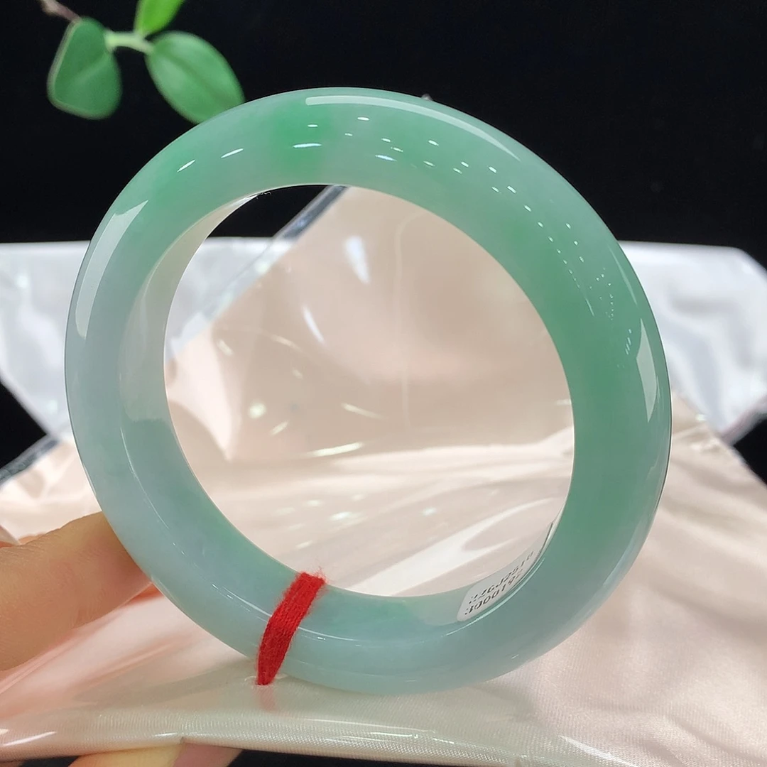 翡翠未镶嵌手镯0192