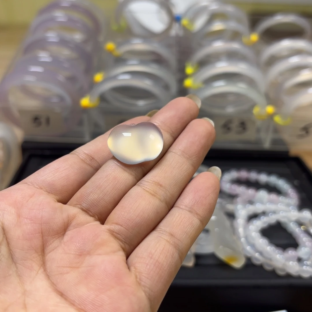 玛瑙/玉髓手镯未镶嵌7