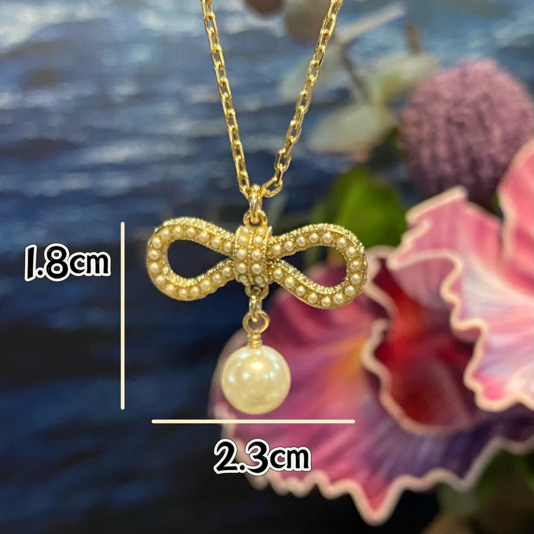 铜合金仿珍珠项链 25年早春新款蝴蝶结设计感珠珠款项链