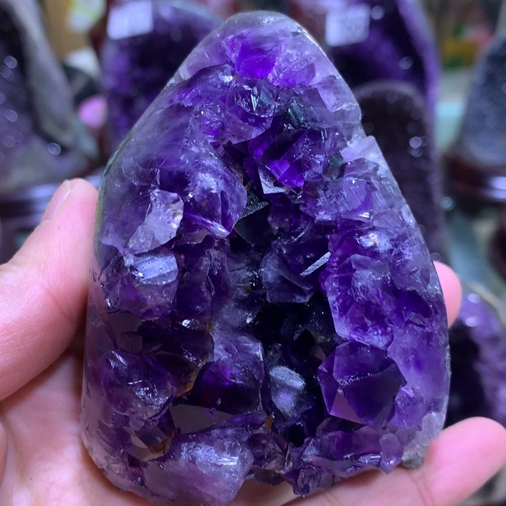 水晶大型摆件（非配饰）未镶嵌