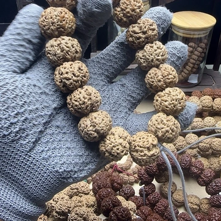 0***.金刚菩提吊坠金刚菩提粗筋梅花