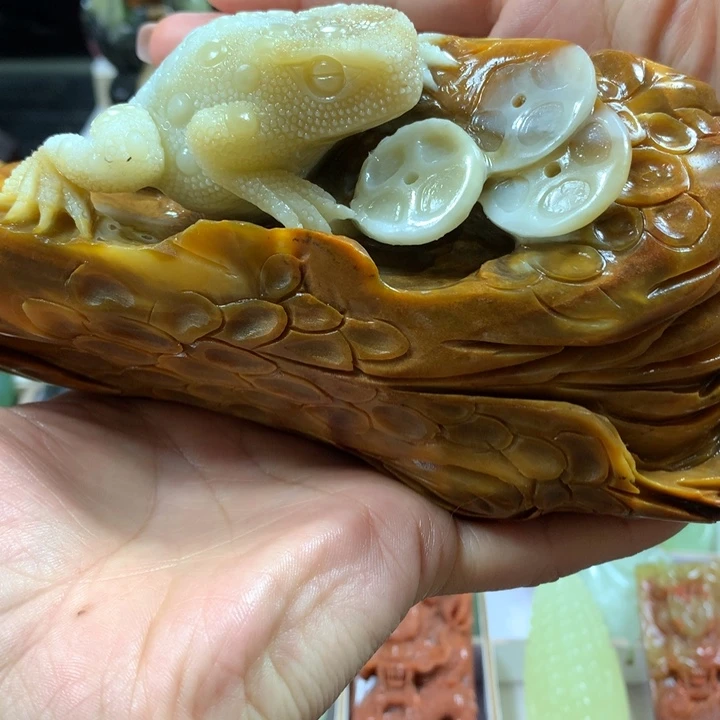 蛇纹石玉未镶嵌手把件强*