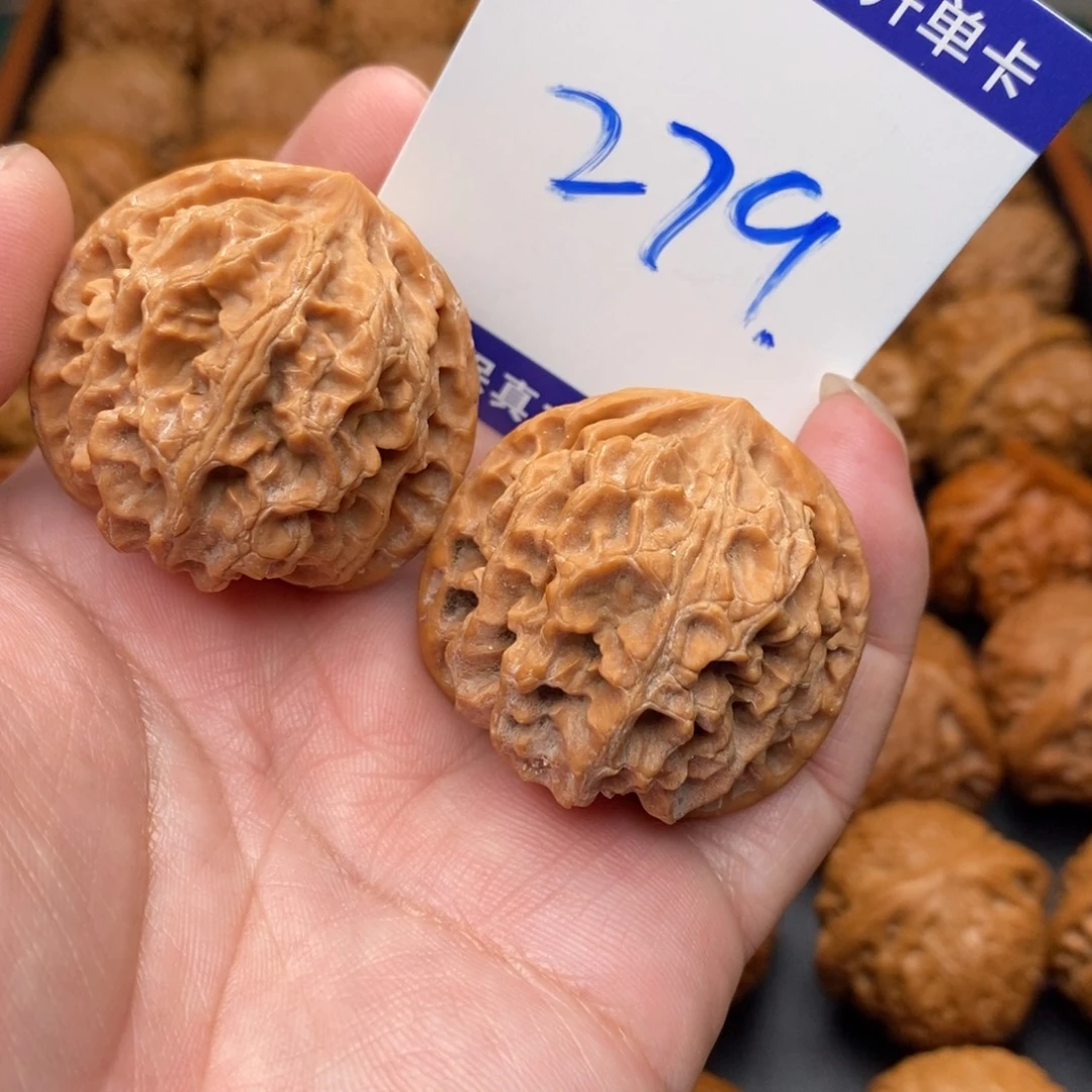 文玩核桃把件苹果园38