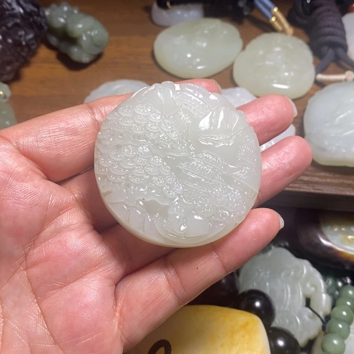 去***简和田玉未镶嵌车挂