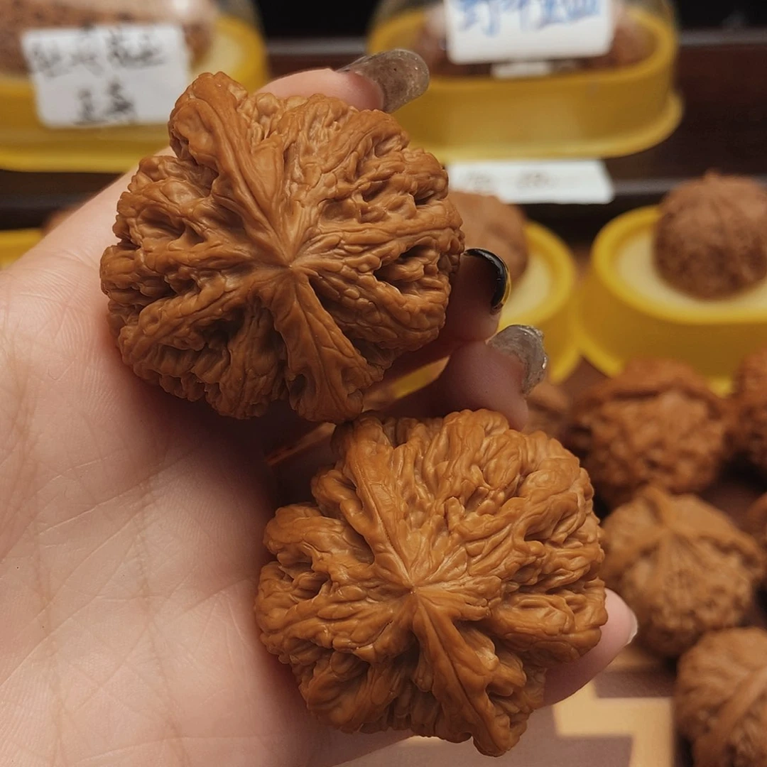 吊坠文玩核桃43全品粗筋