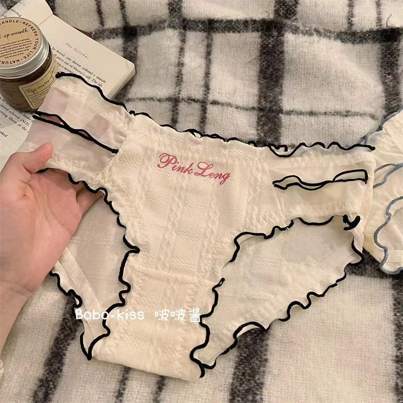 日系纯欲少女风内裤女纯透气新款中腰镂空性感三角裤