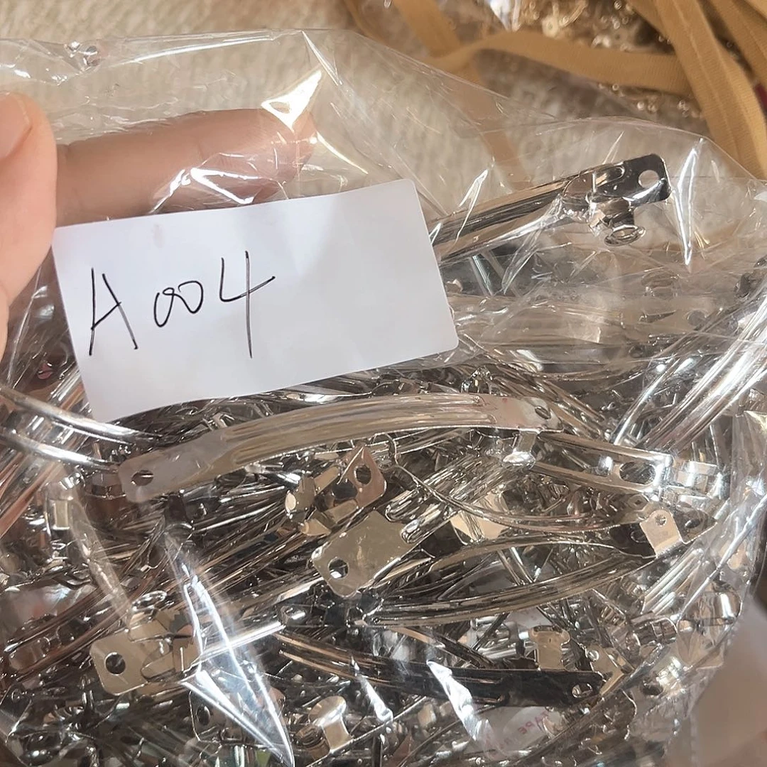 A004gghggffddddfg