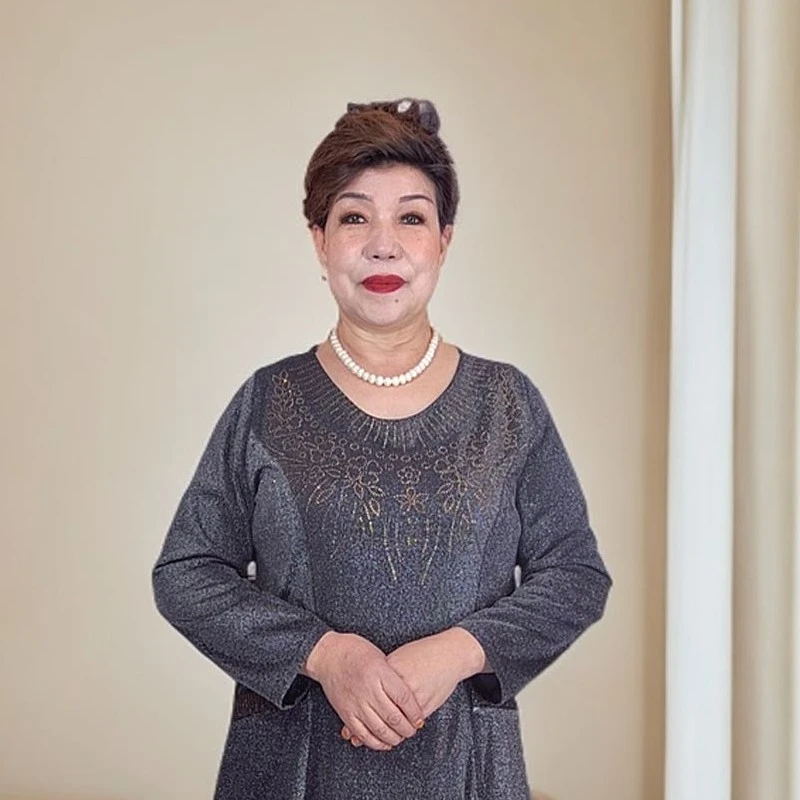 802》包邮25年最新款胖妈妈连衣裙女装加肥加大码显瘦宽松时尚