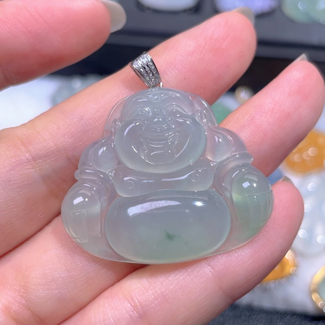 颈饰18K金镶嵌翡翠翡翠