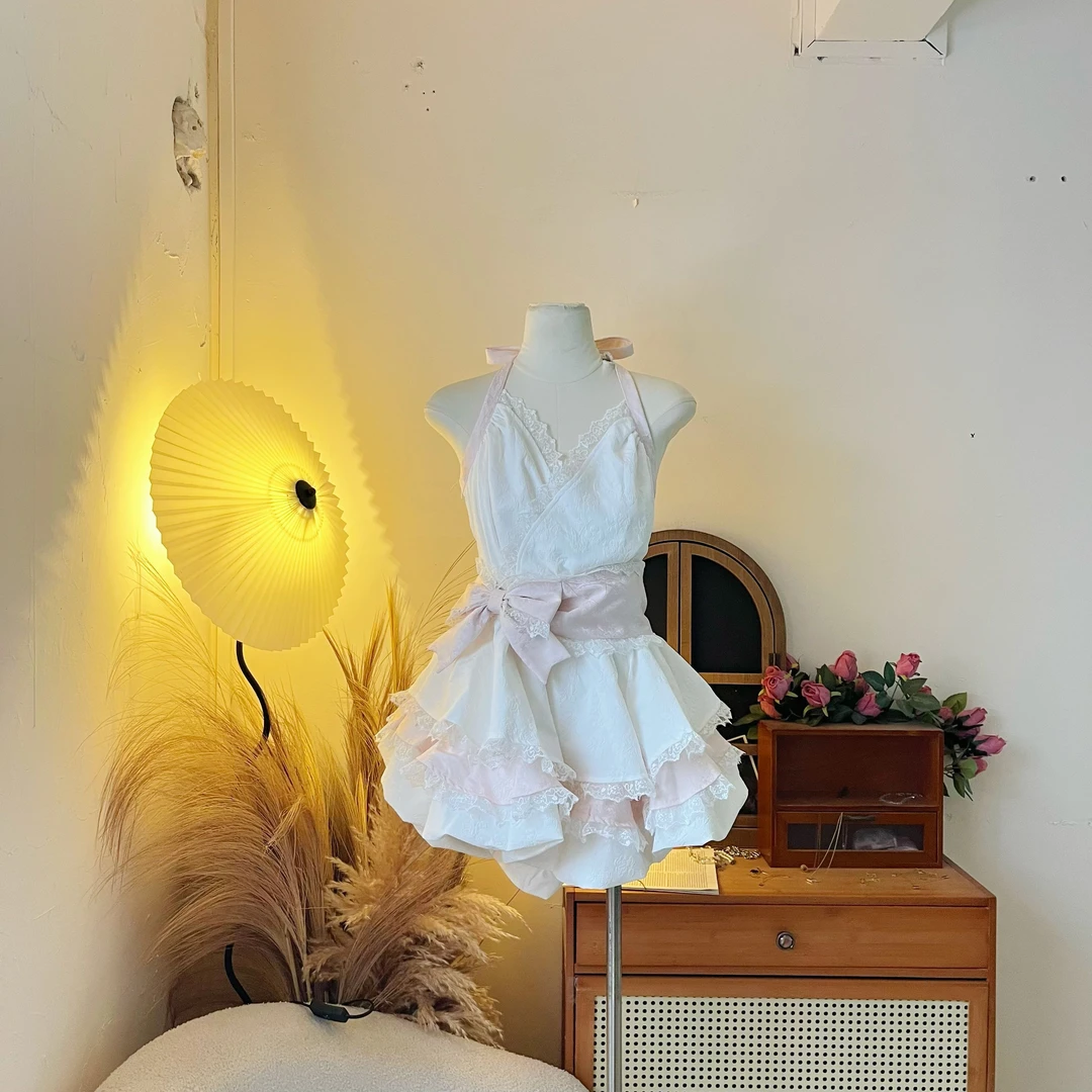 青青大码女装 法式甜美蝴蝶结吊带设计撞色收腰粉色连衣裙L7816