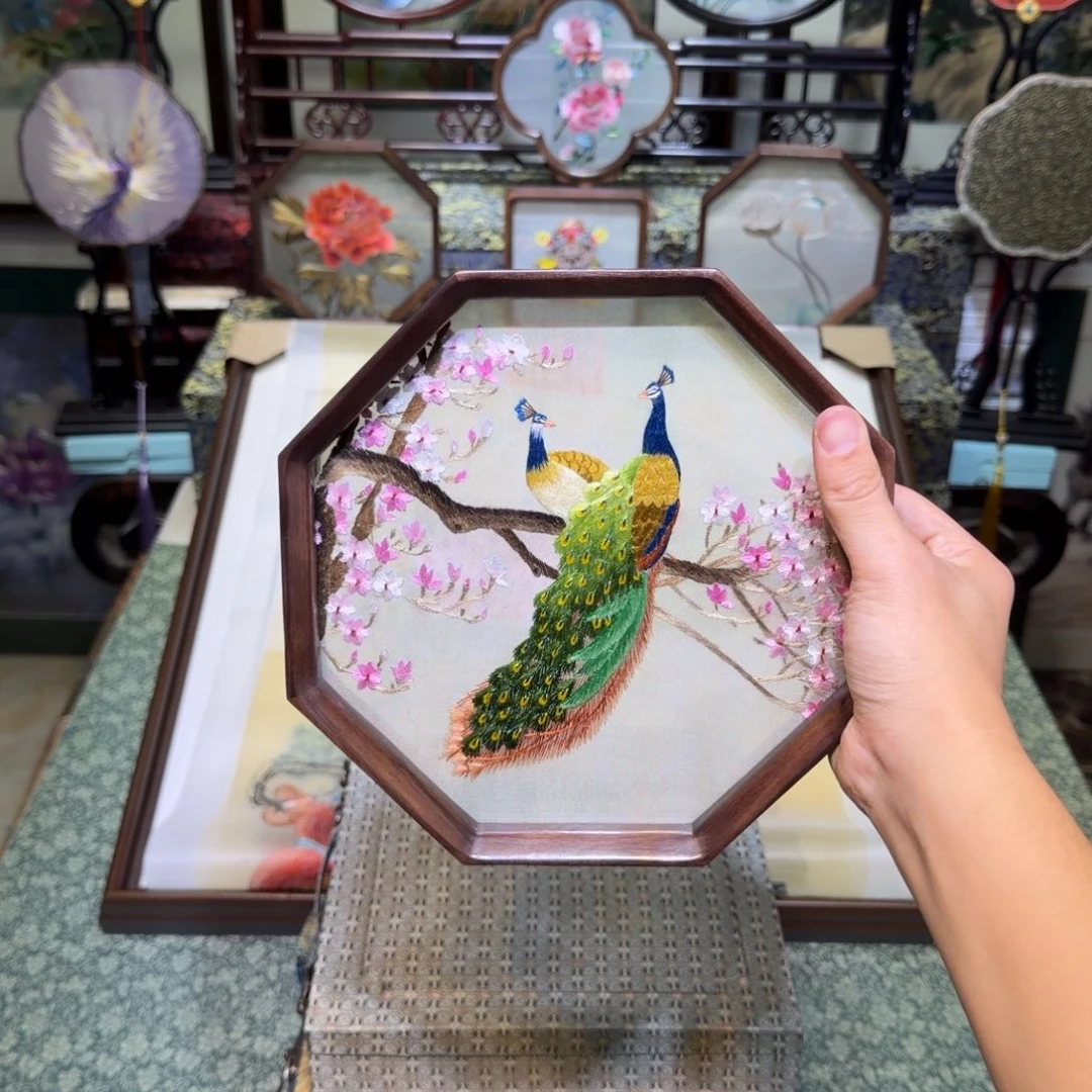 刺绣手工苏绣工艺制作技艺精湛