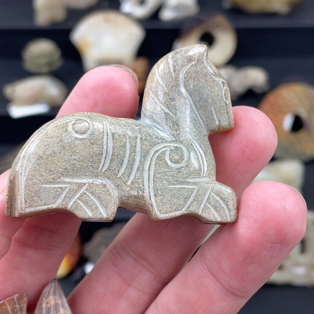 和田玉（糖玉）颈饰未镶嵌爱*肉