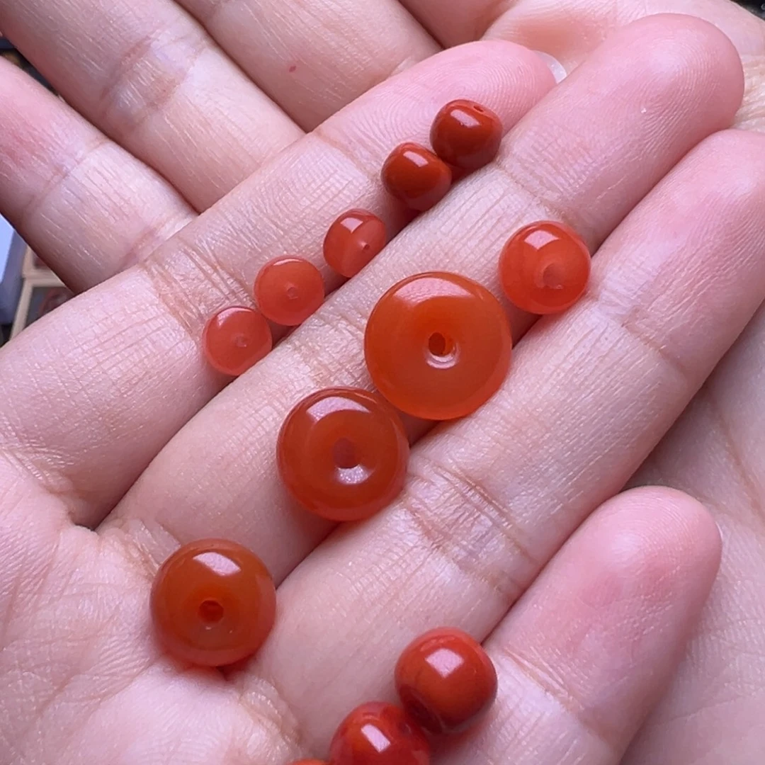 叶***花未镶嵌南红玛瑙珠宝奇石