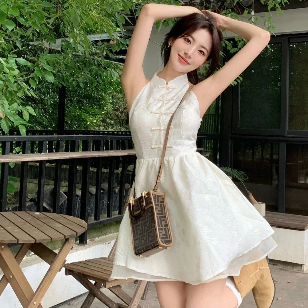 法式低开衩可爱风薄款无袖旗袍小个子收腰小众复古显瘦初恋夏季