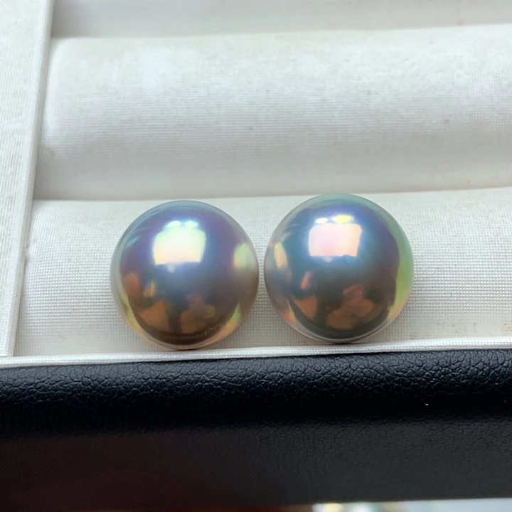 伯***人拼合珍珠（马贝珠）裸珠