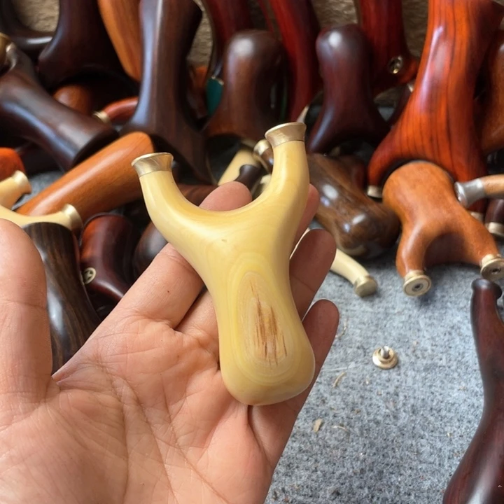 大果紫檀（缅甸花梨）瑕疵
