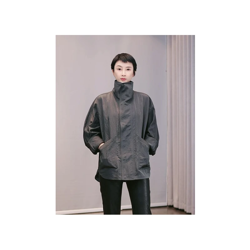 『高档冲锋衣』新款女士高端气质短风衣时尚防晒外套GD42W24