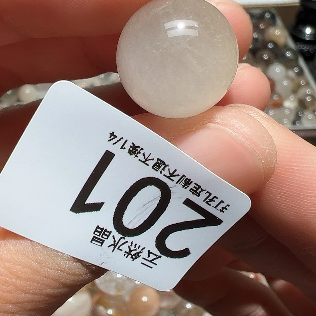 未镶嵌珠宝半成品水晶
