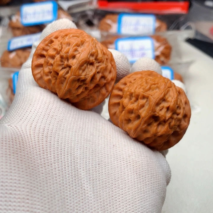 文玩核桃吊坠41尺磨盘