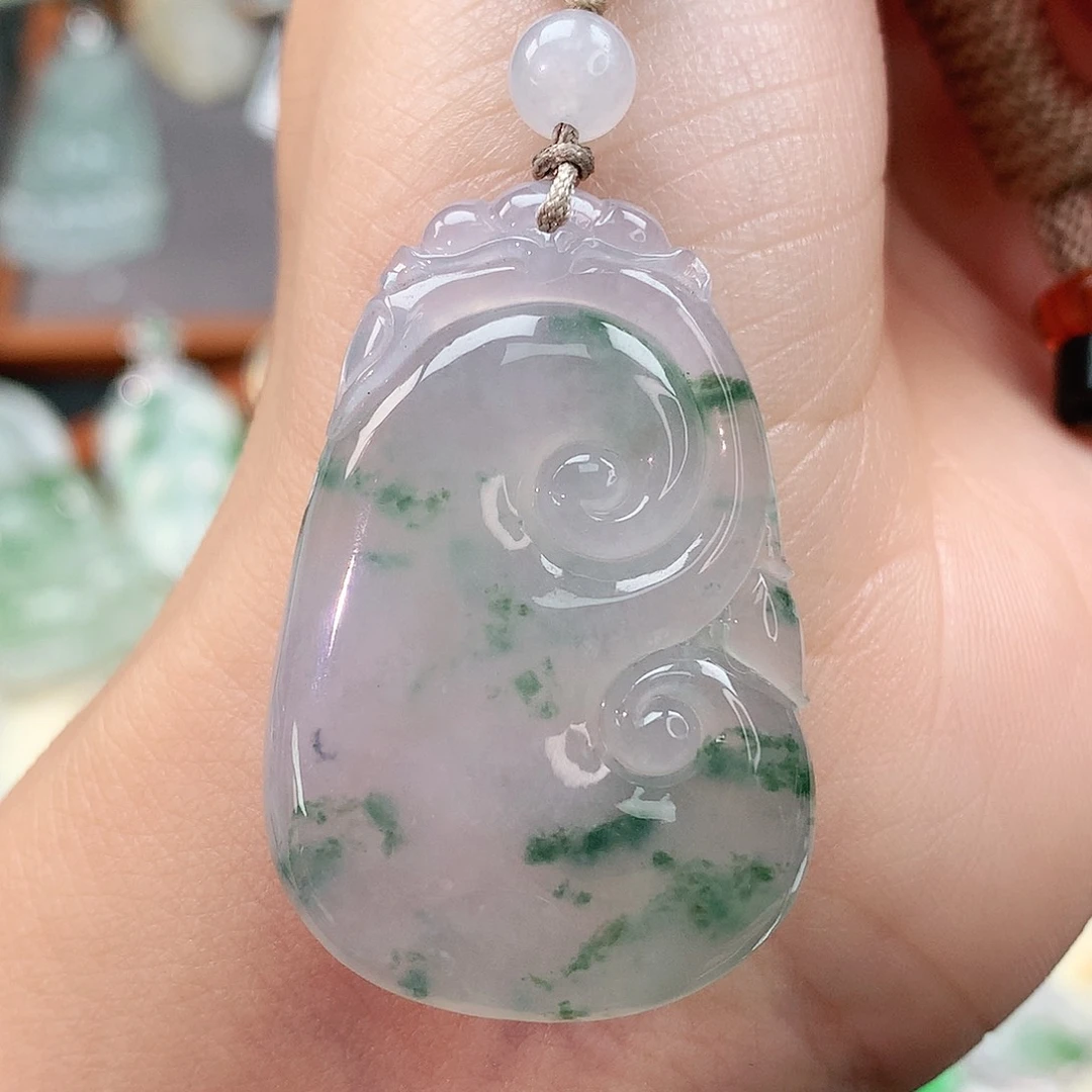 颈饰未镶嵌翡翠如意