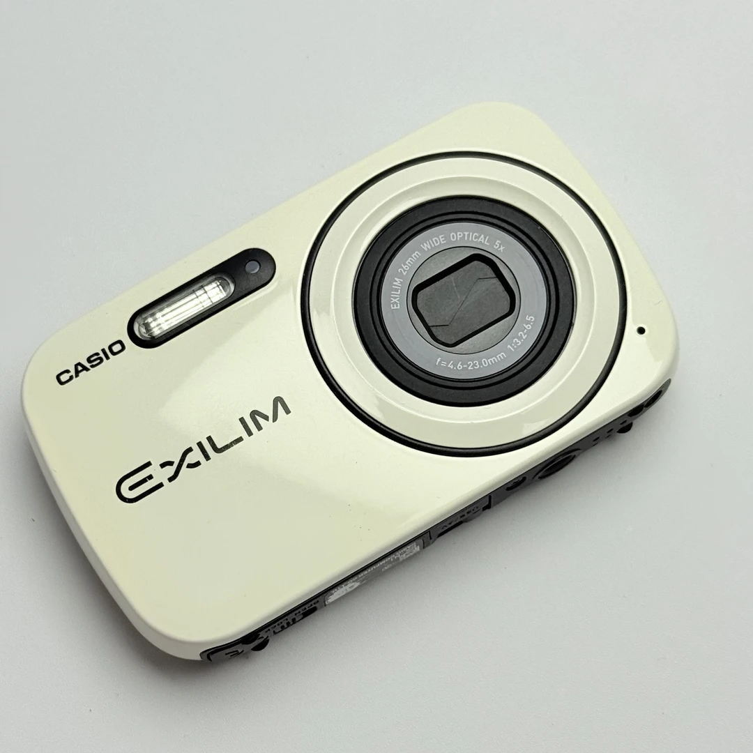 95新 Casio/卡西欧 ​n​1 屏贴膜带美颜1610​w像素​​ (no退no换）