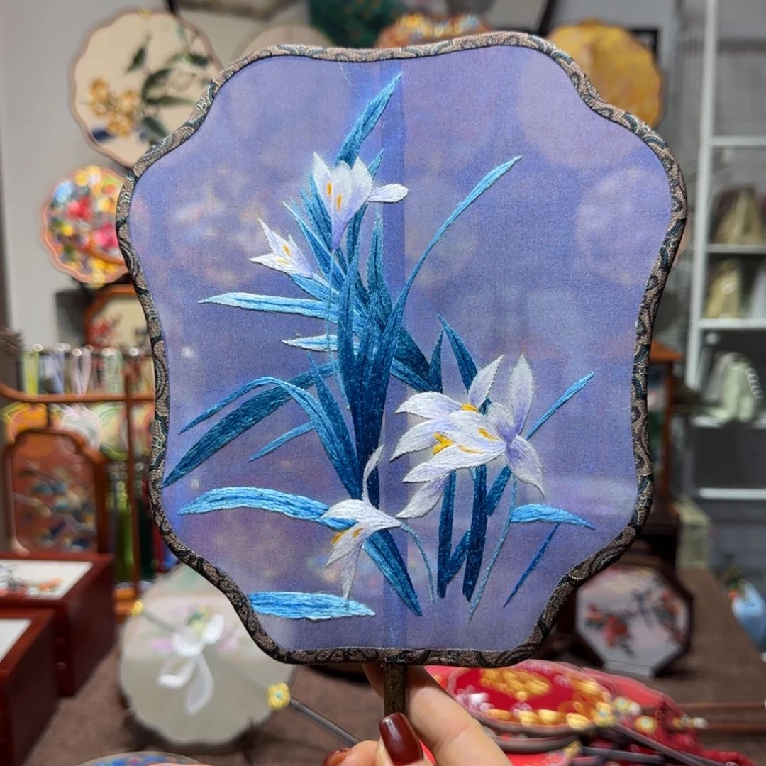 刺绣P****花纯手工苏绣双面绣