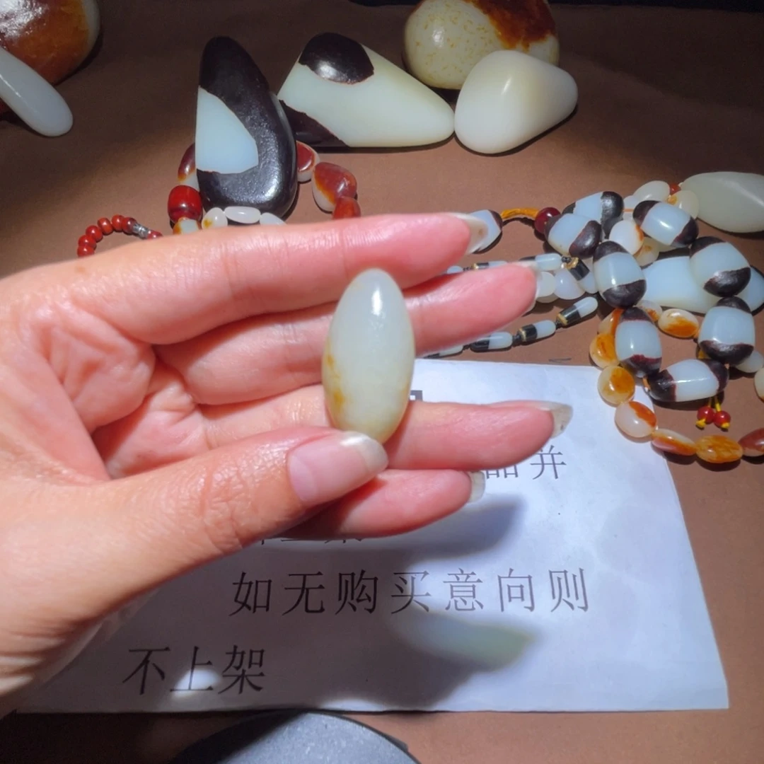 和田玉（糖玉）未镶嵌珠宝奇石用****3