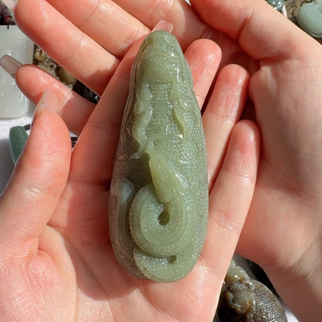 颈饰未镶嵌和田玉