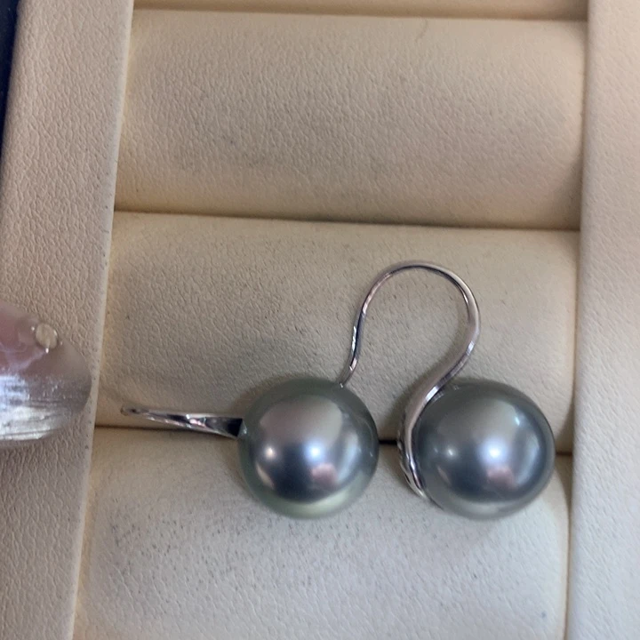 银S925镶嵌耳饰海水珍珠