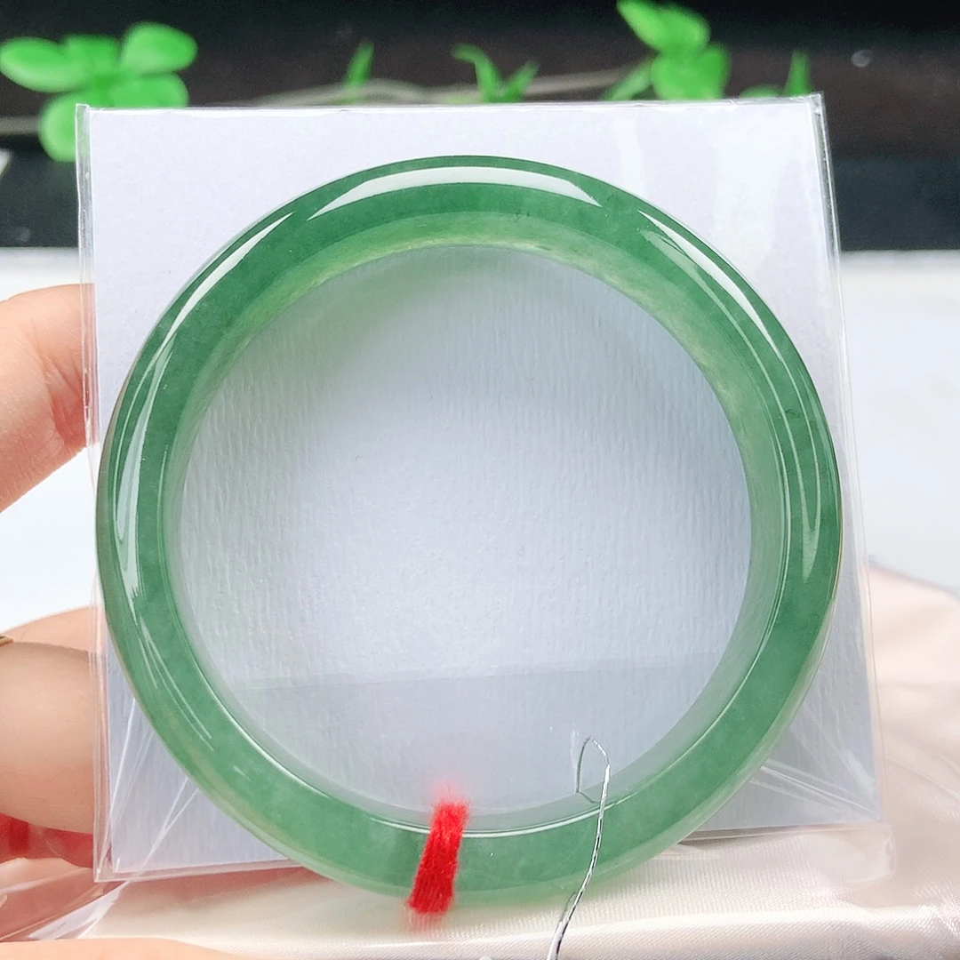 未镶嵌手镯翡翠60圈