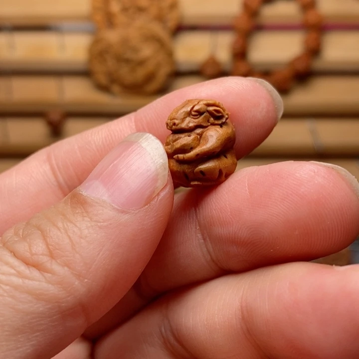 桃核雕刻生肖羊单颗