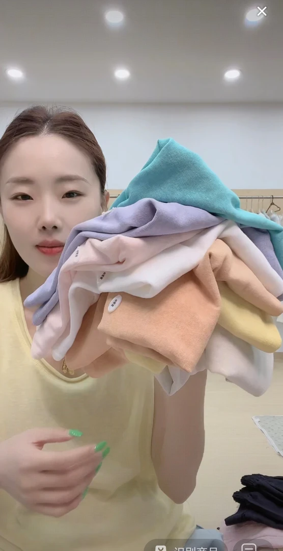 新蛋家琥珀扣修身短袖 5217 GVG