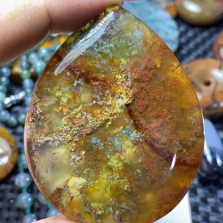 玛瑙/玉髓颈饰足铂镶嵌