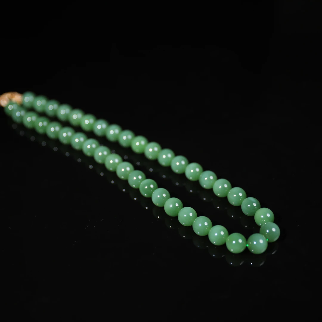 【潮生珠宝】·大稀缺·和田玉碧玉粉青冰底猫眼12mm“特细级”项链